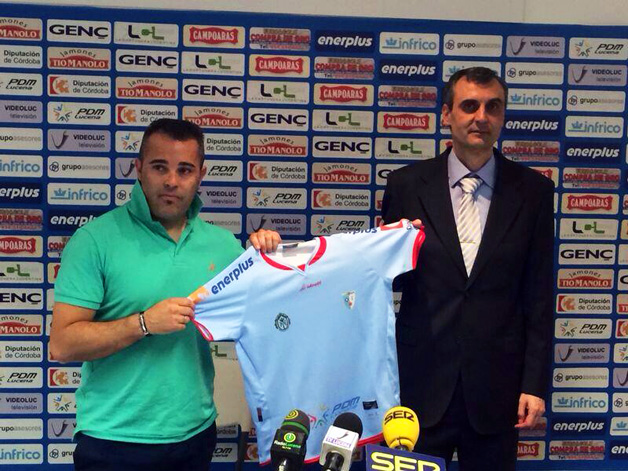 Presentación del entrenador del Lucena CF.